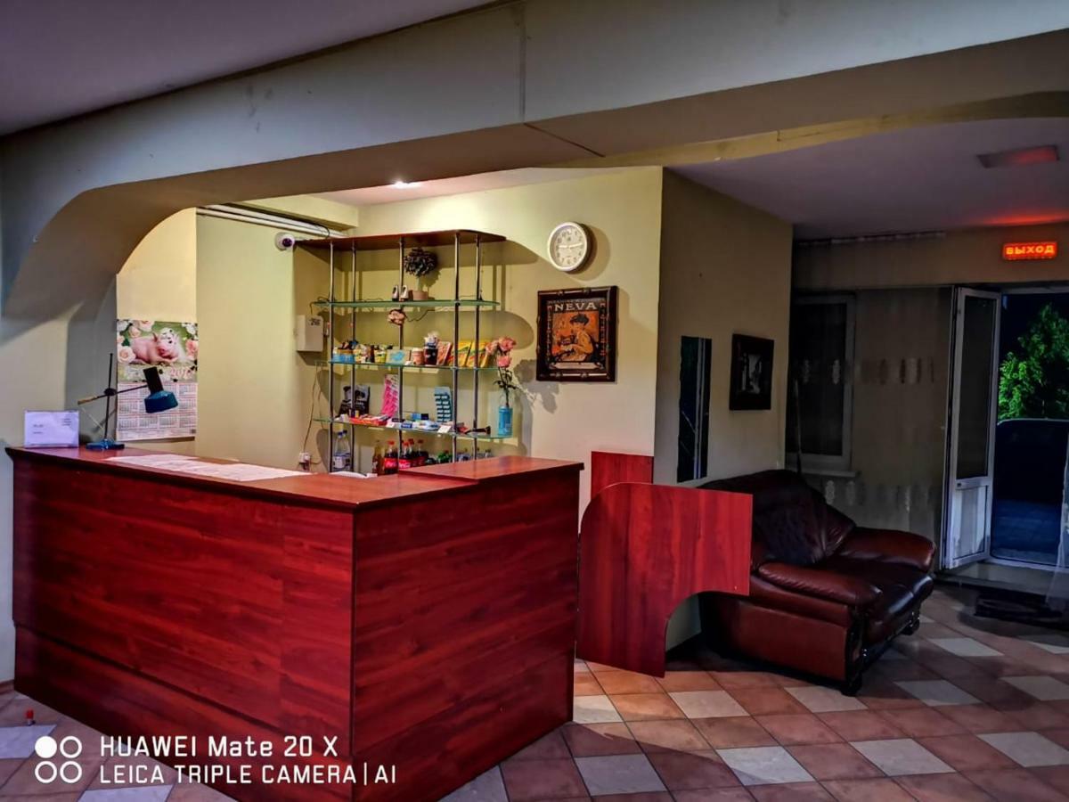 Hotel Kezdesu Ałma Ata Zewnętrze zdjęcie